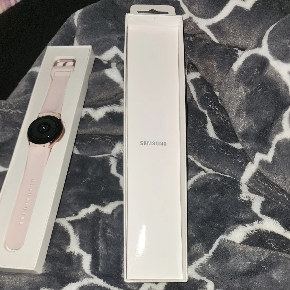 Samsung Pink Smartwatch with Sleek Design
